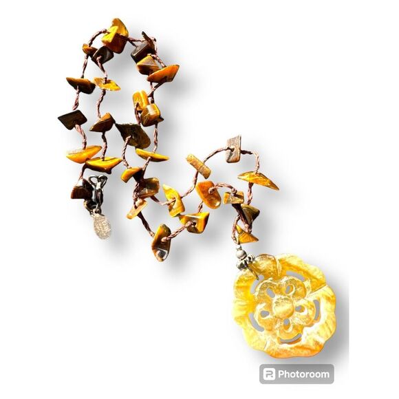 Agate Carved Pendant Tiger's Eye Cluster Knotted Necklace Sterling Lobster Clasp - Picture 3 of 12